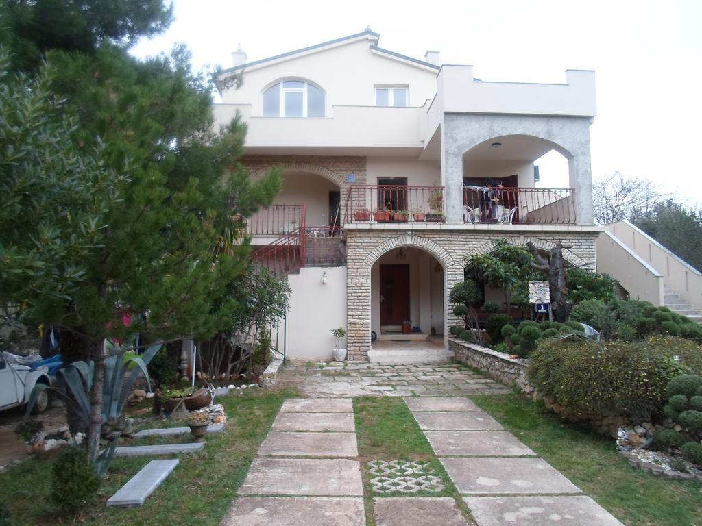 Apartments Davor Jadrtovac Экстерьер фото